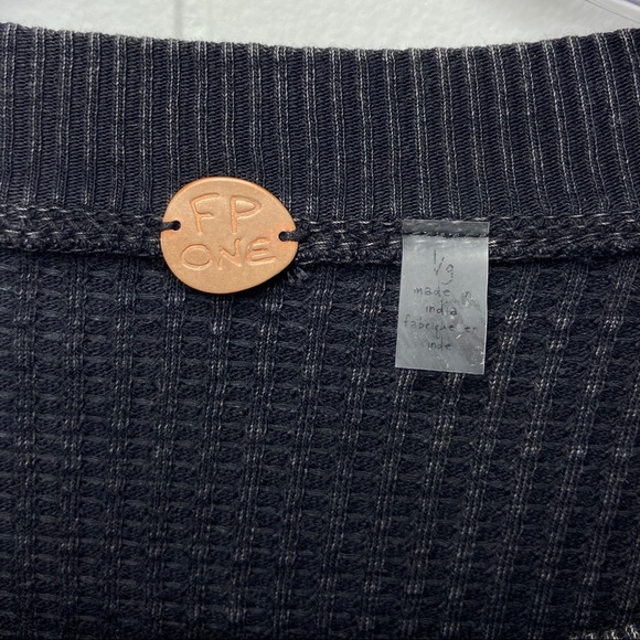 FP One Free People Cropped Thermal Interlaken Top - Picture 7 of 8